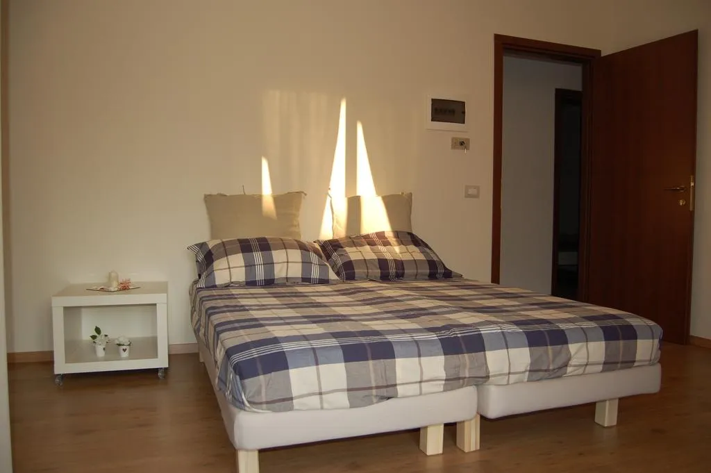 Camera Matrimoniale/Doppia con terrazza - immagine 1