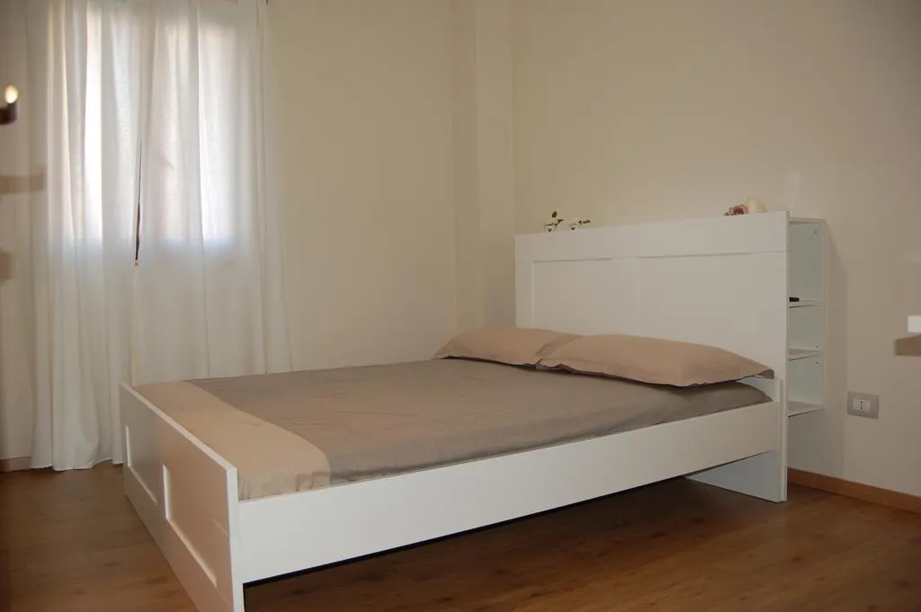 Camera Matrimoniale - immagine 1